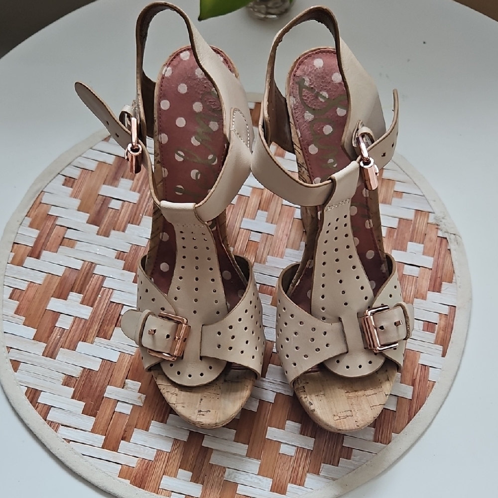 Sam Edelman Cream Sandals with Slingback Design